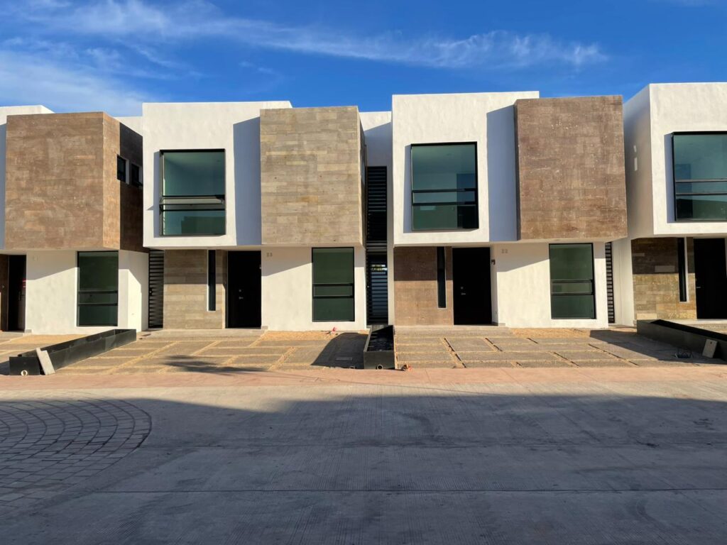 WhatsApp-Image-2023-11-16-at-5.42.05-PM-2